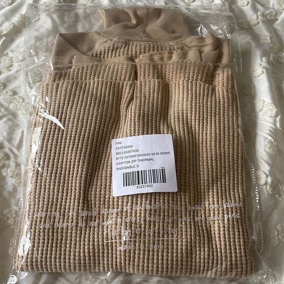 ⏰FLASH SALE!⏰✨NEW!✨Free People One Ashton Zip Thermal - Picture 8 of 9